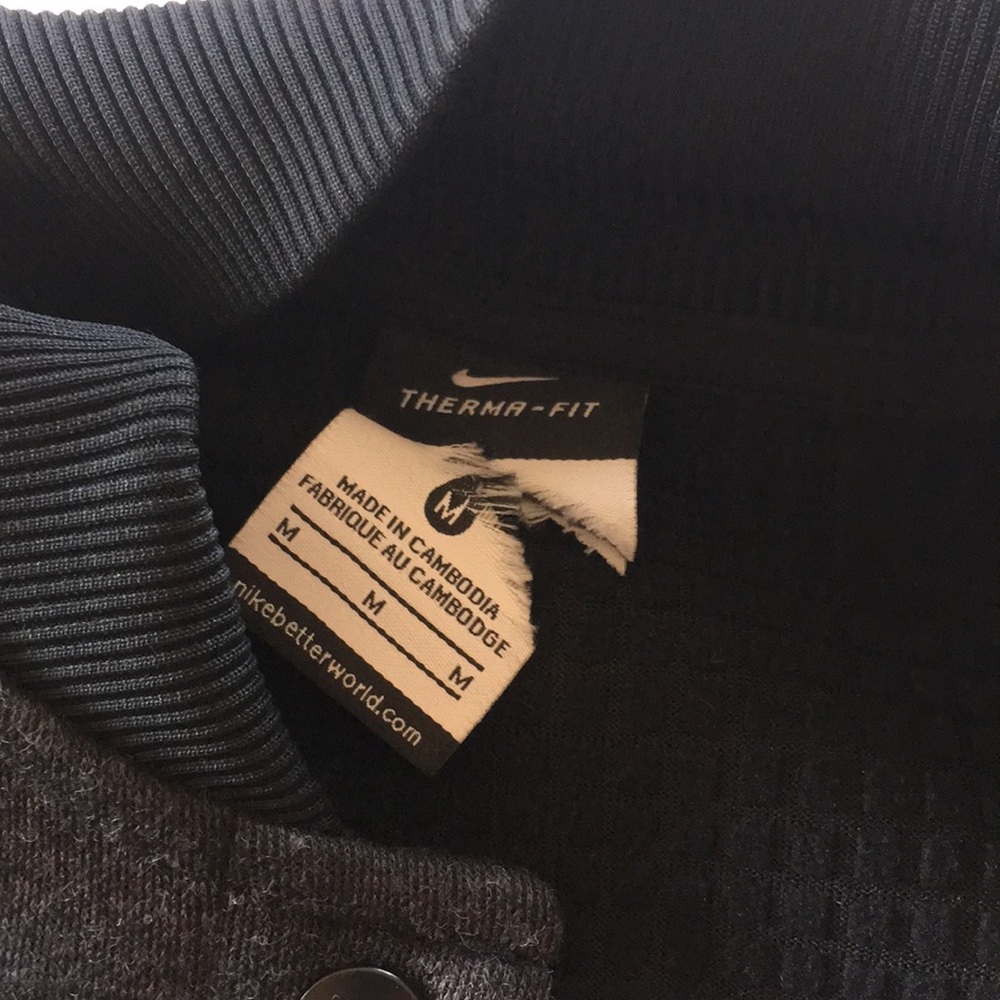 Nike Jacket - Picture 6 of 6